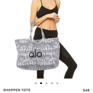 NWT Alo yoga bag